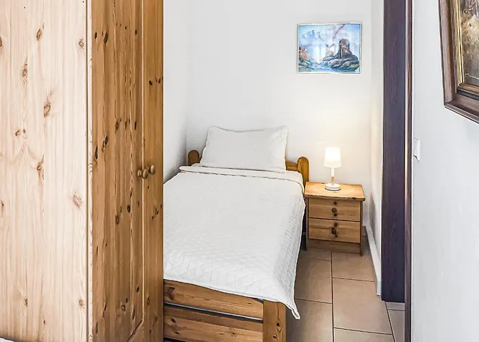 Doppelhaushaelfte بيت للعطل *